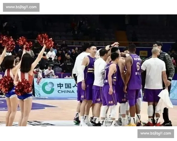 宫代大圣连停带过抽射当选 J1 五月最佳进球